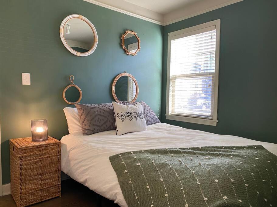 Boho Chic 2 Bedroom West Plaza Kansas City Exterior photo